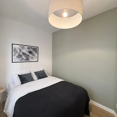 M115 M Off-------------------------- Apartament